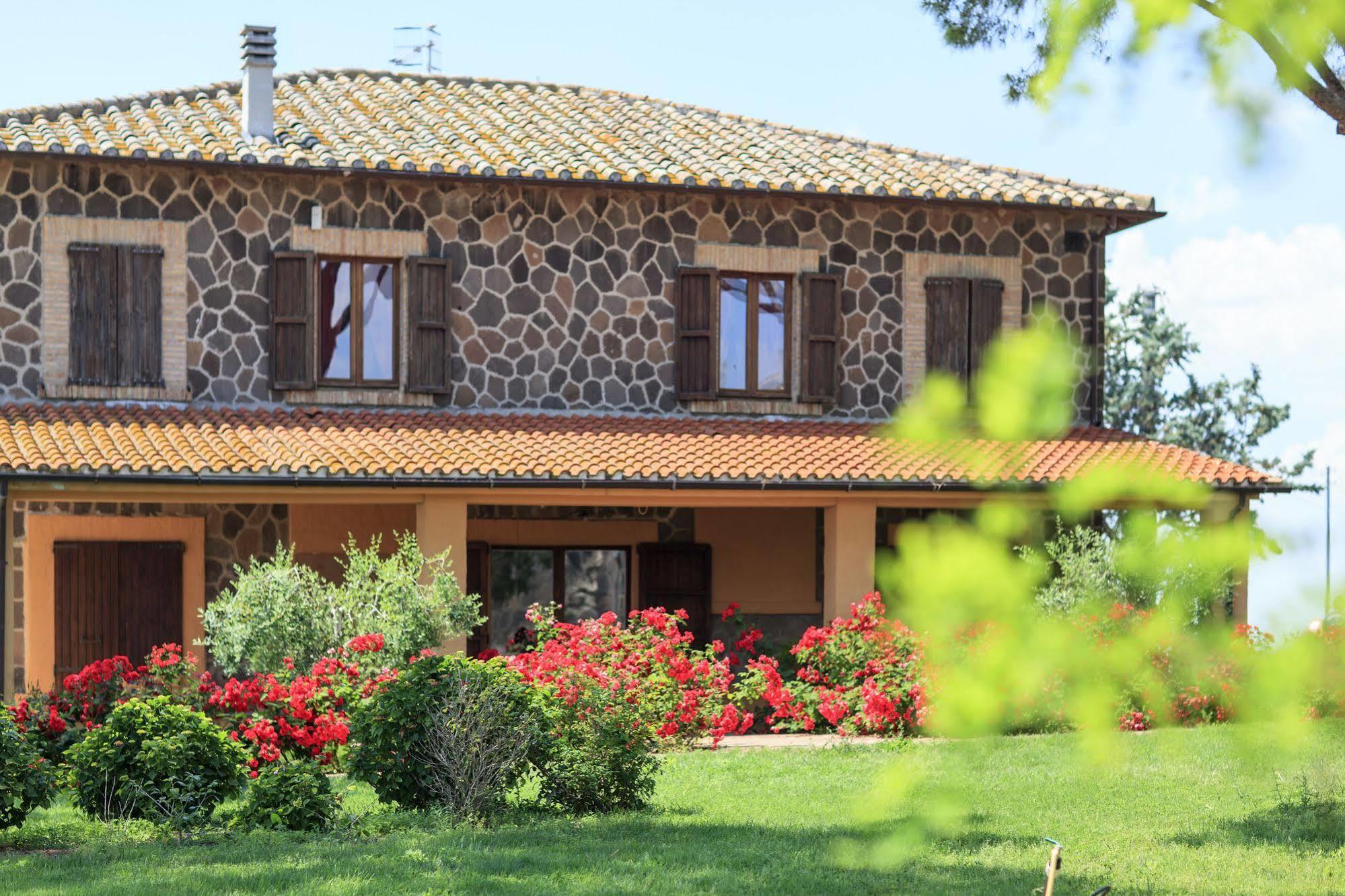 Locanda Rossovino Монтебелло Экстерьер фото